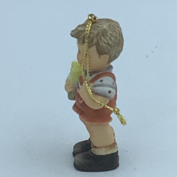 Vintage Goebel “Wreath of Joy” and “Christmas Bouquet” Christmas Ornaments - Picture 8 of 12